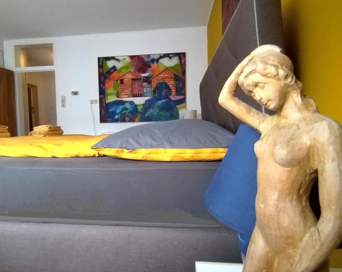 Waldeslust Warmbad Mit Balkon Und Privatem Parkplatz Apartment Villach Exterior foto